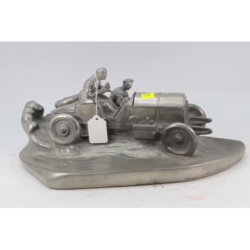 251 - Desk inkwell in the form of a racing car.