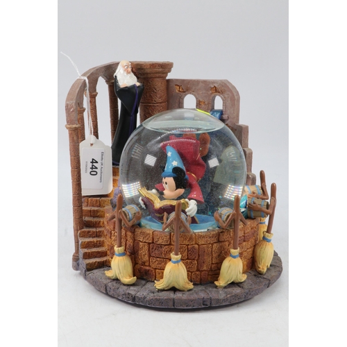 440 - Disney Snow globe 