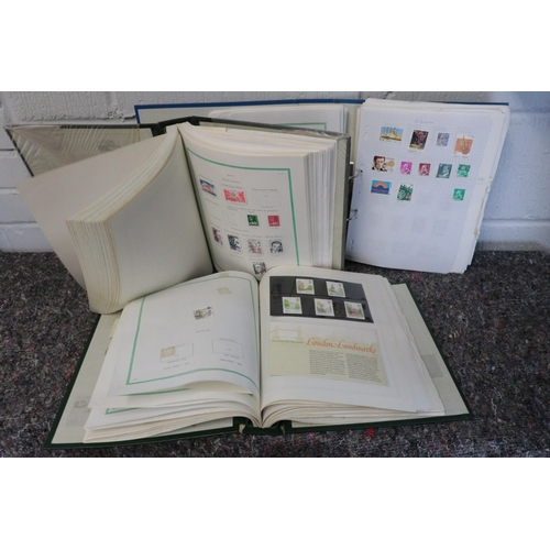 539 - Quantity of stamps to include album of French, Album of world and GB