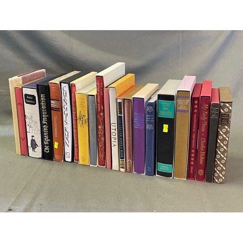 499 - Selection of Folio books, approx. 22