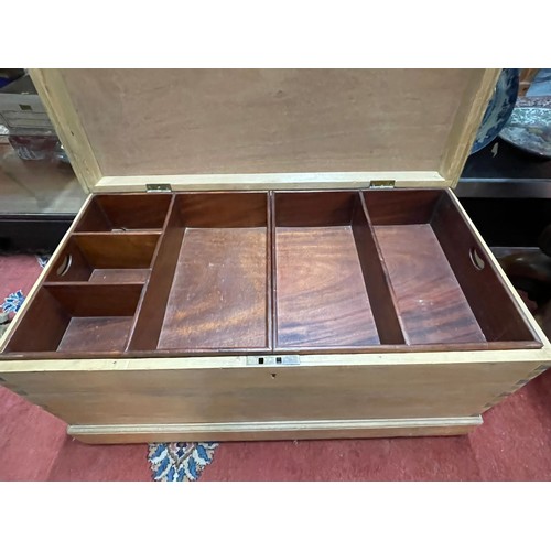 259A - A wooden blanket box