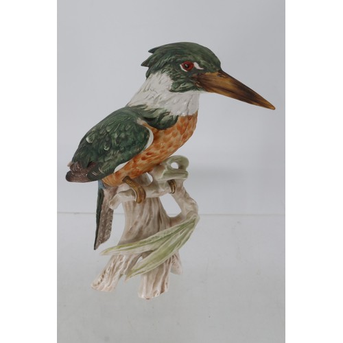 27 - G Bachmann figure of a kingfisher measures approx. 26cm tall