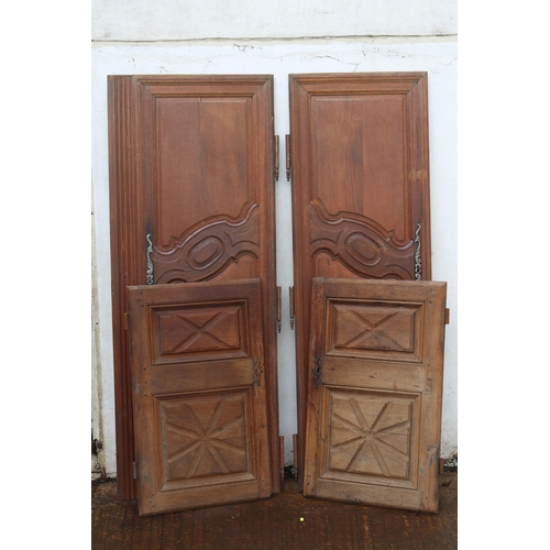 33 - Pair of cabinet doors measuring approx. 68.9cm tall together with a pair of wardrobe doors with some... 