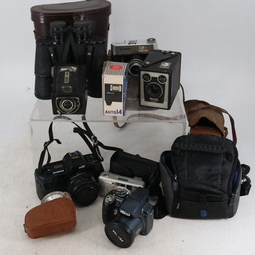 180 - Collection of assorted cameras together with a pair of binoculars TRADE/SPARES/REPAIRS