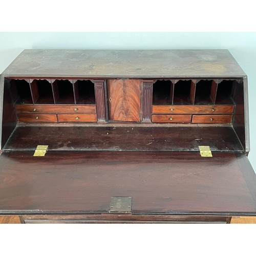 367 - Antique 19th Century bureau with fitted interior measures approx. 107cm w x 55cm d x 102cm h (key in... 