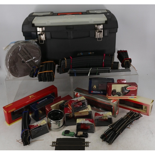 354A - Selection of assorted railway interest items including trackside diecast, track, carriages etc