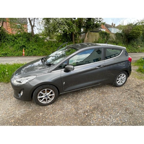 1A - A Ford Fiesta, 3dr, 1.1 manual, approx. 28000, no V5 or service paperwork, 2 keys