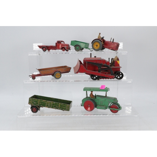 157 - Selection of vintage diecast toys to include Dinky fire engine, fork lift, Bedford etc