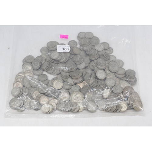 168 - Selection of assorted loose coins to include crowns and shillings