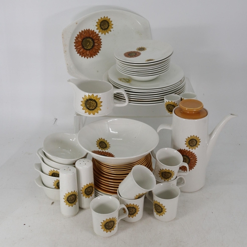 169 - Collection of sunflower tableware