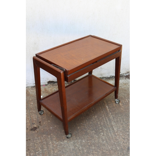 291 - Mid century serving trolley coverts into a side table