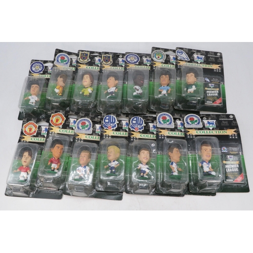 549 - Large quantity of Corinthians football figures/collectables mainly carded