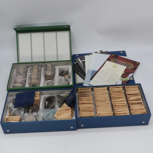 116 - A large quantity of assorted coin to include a box of 50p coins ranging from 1979-1983, collection o... 