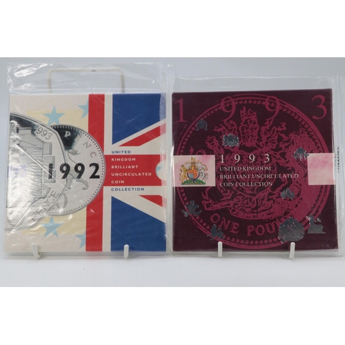 149 - UK Brilliant uncirculated coin collection 1992 together with 1993 (sealed)