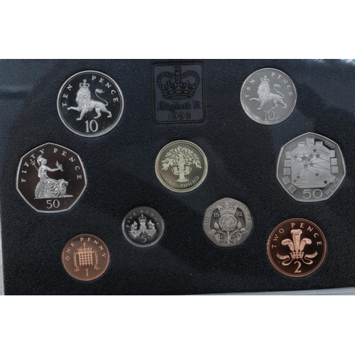 158 - Royal Mint 1992 uncirculated proof coin set