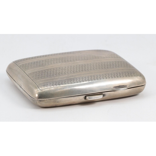 10 - A Silver cigarette case (approx. weight 88g)