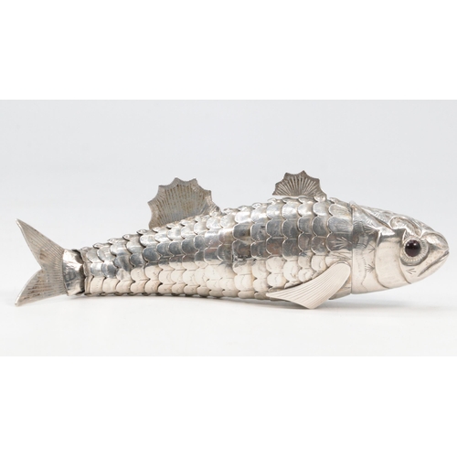 12 - White metal continental? articulated spice fish with hinged head, measures approx. 13.5cm