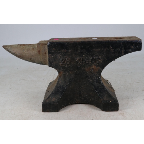 422 - 26 kilo anvil by Brooks England