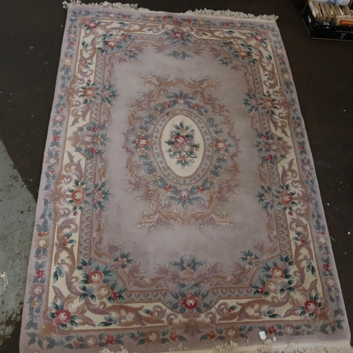 425 - Oriental style rug with a beige ground (Kayam) measures approx. 2.74m x 1.83m