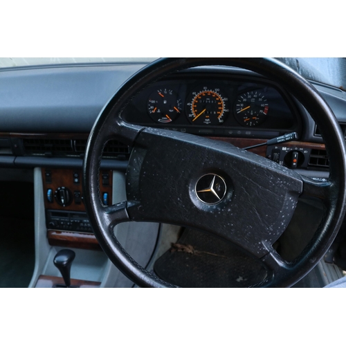 1 - Mercedes Benz 300, 4-door saloon, automatic car in blue finish, reg G471 TAP (1989) 3 litre petrol e... 