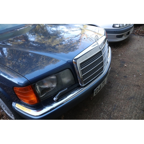 1 - Mercedes Benz 300, 4-door saloon, automatic car in blue finish, reg G471 TAP (1989) 3 litre petrol e... 