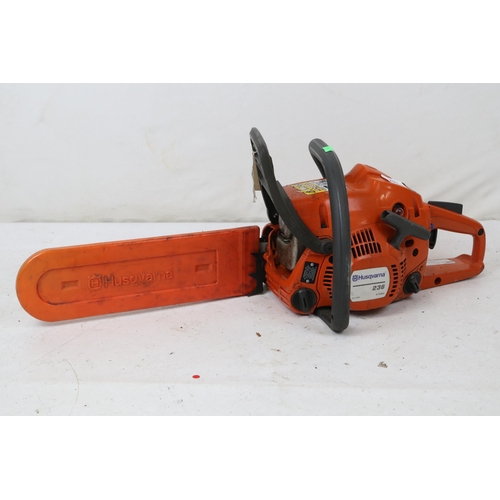 162 - Husqvarna 236 petrol chainsaw