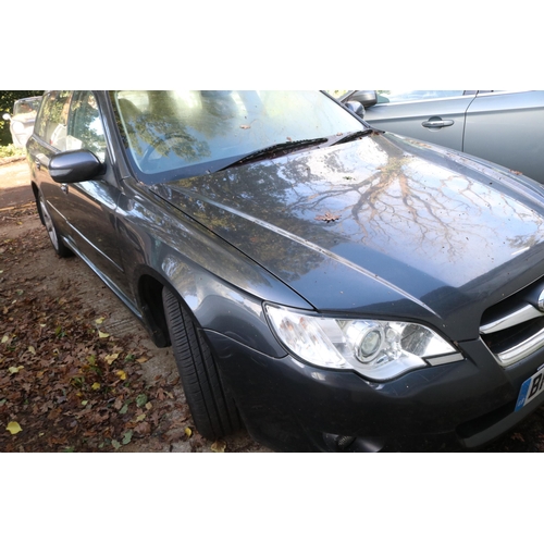 1A - Subaru Legacy SE auto 5-door hatchback automatic in grey finish reg BN08 EXG, 2.5 Litre petrol engin... 