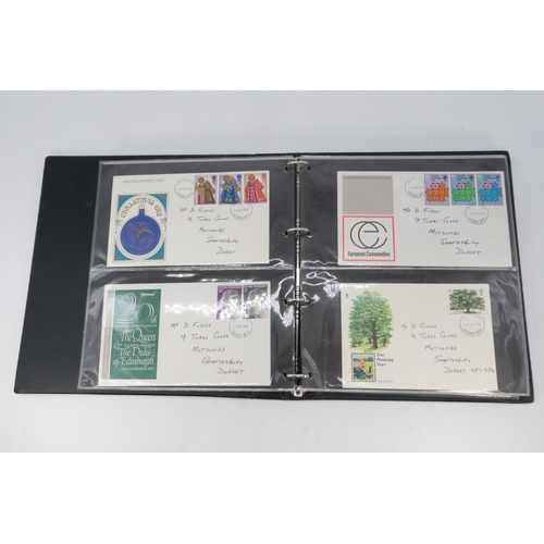 142 - Collection of First Day covers from 1924 to 2010, Noted 1924/25 Wembley exhibition, 1935 Silver Jubi... 