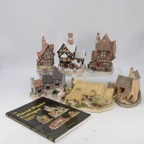 669 - Six David Winter Enesco cottages to include Harbour Masters watch tower, Mr Fizzy Wigs emporium, Tha... 