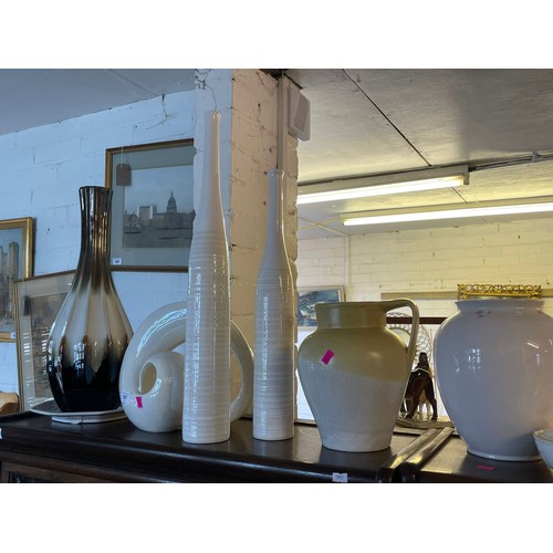 597 - A selection of contemporary decorative furnishing ceramic to include sculpture, bottle, vases etc