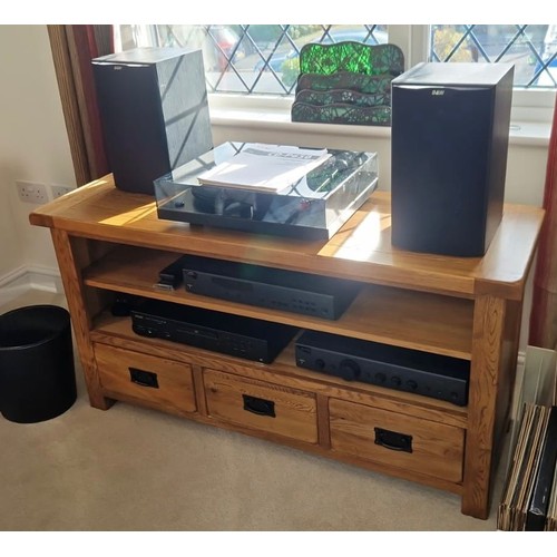 582 - Hi-fi equipment, Rega planer 3 turntable, Arcam alpha 7 and 8 together with a Teac CD player, pair o... 