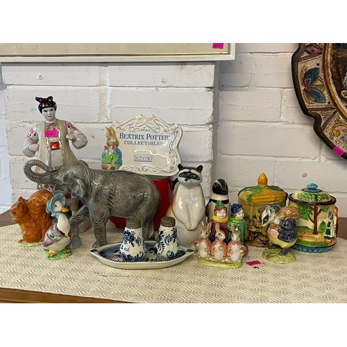 565 - A box of assorted ceramics to include Branksome china elephant,  Beatrix Potter figures (a/f) Japane... 