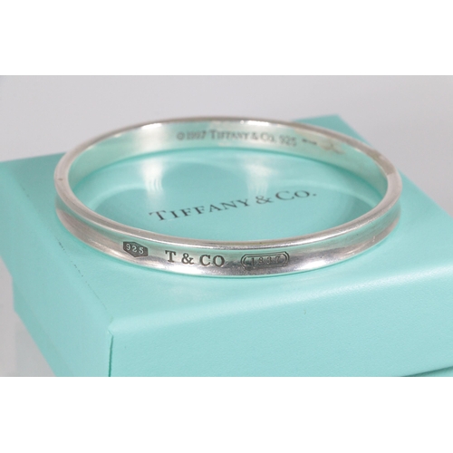 192 - Tiffany & co silver bangle in original box