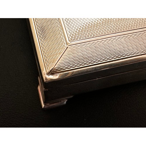 45D - Wooden lined silver hinged box on four feet (approx. total weight 270g)