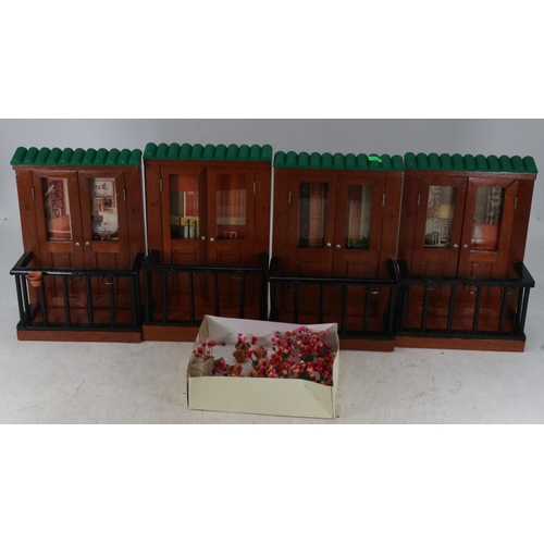 102 - Four individual Mexican porches with balconies and pots of flowers