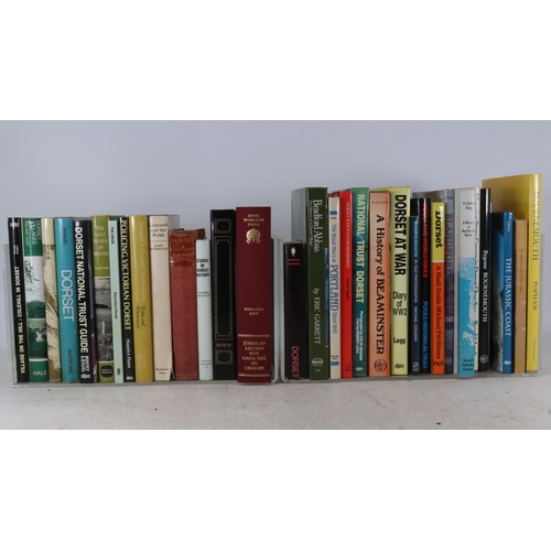 373 - A large quantity of assorted books on Dorset & surrounding areas