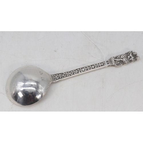 34 - Continental silver spoon, approx. 84g,