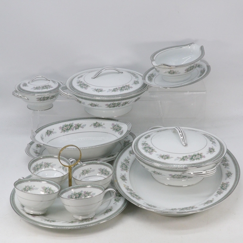 497 - Noritake dinner set, 8 places, Bristol pattern 5504