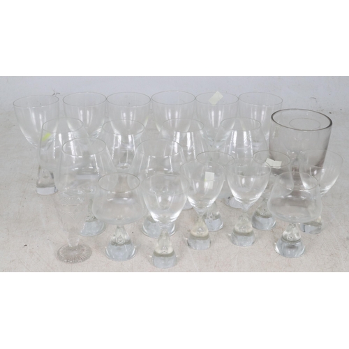 32 - Selection of holmguard glass ware