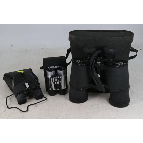 123 - Selection of binoculars