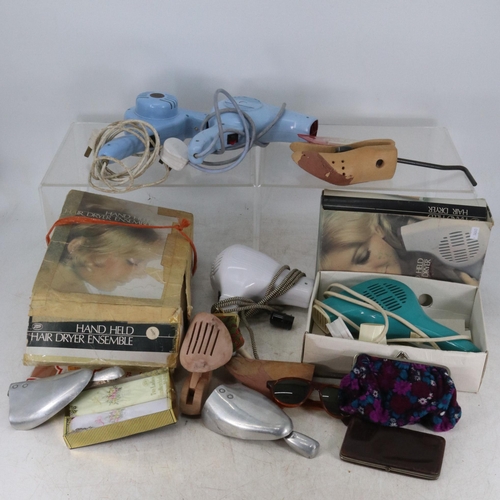 243 - Quantity of vintage vanity items to include various hairdryers. Trade - spares or repairs.