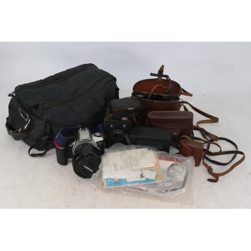 204 - A carton of assorted cameras, binoculars to include ; Canon EOS500, Six Twenty Popular Brownie etc..