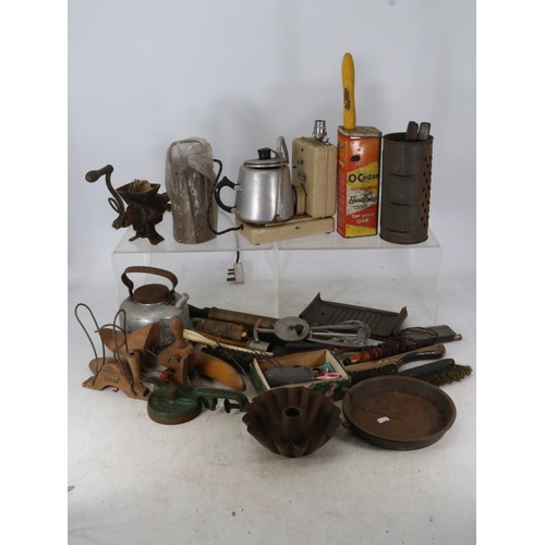 245 - A carton of assorted vintage kitchenalia items including a Tecal tea-maker (Trade - spares or repair... 