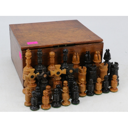 106 - Vintage Chess set inisde Oak box.