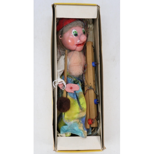 195 - Pelham puppet 