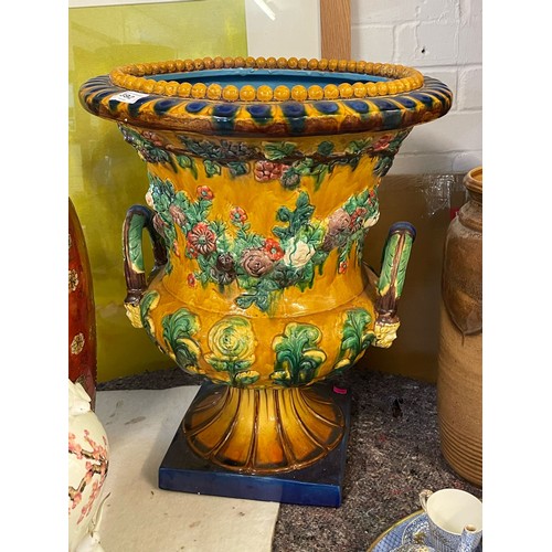 392 - Large reproduction Majolica style urn / planter