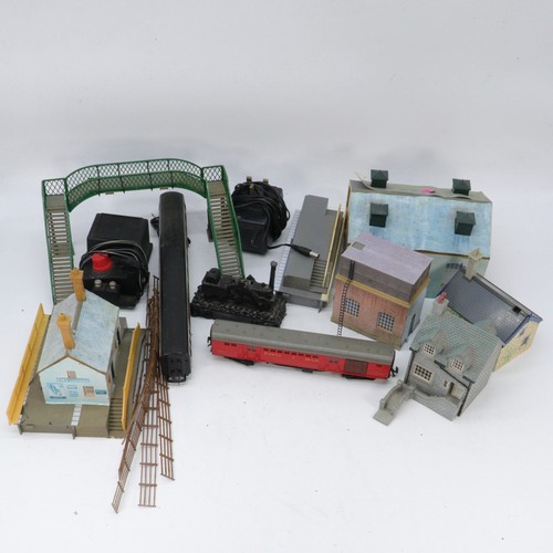 132F - Selection of 00 gauge building, Trees and track