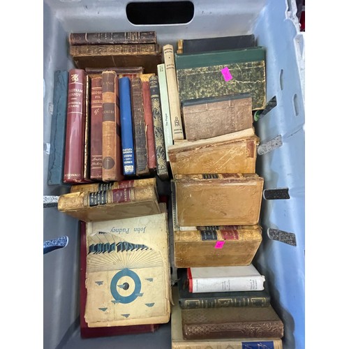 523 - A large quantity of assorted antique and later books, poetry, Shakespeare etc