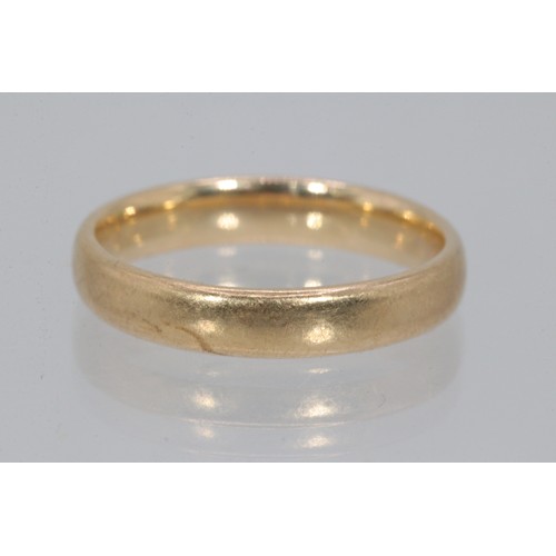 184 - A 9ct gold and Ameythst ring with added reducers together with a 9ct gold band (approx. 8.8g)