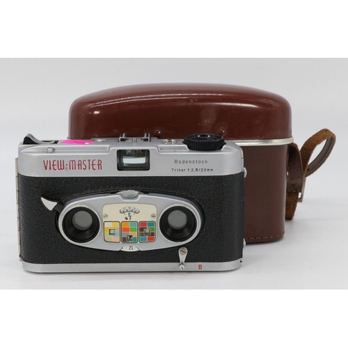 266 - A viewmaster rodenstock camera with original case